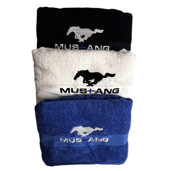 Mustang-kerhon jättipyyhe